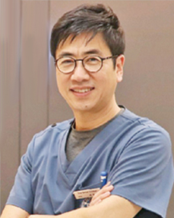 [전문의에게 듣는다] 치아가 하나도 없는 무치악일 때 매직 4 인기…왜?