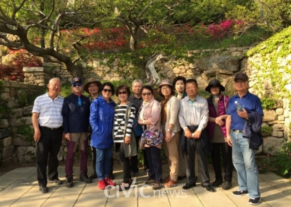 [장원호 박사의 그리운 대한민국] 충북 음성 봉학골 고향에서 성묘하고 옛친구들 그리며 상념에 잠기다