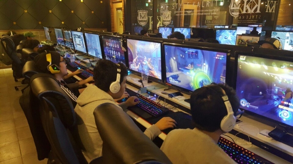 잘 나갔던 오버워치 왜 힘 못쓰나