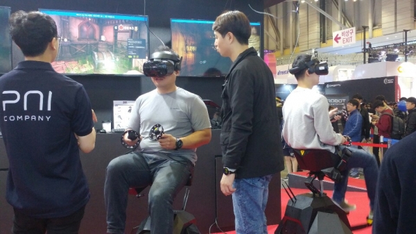 [여기는 지스타] VR 게임 시선 사로잡아