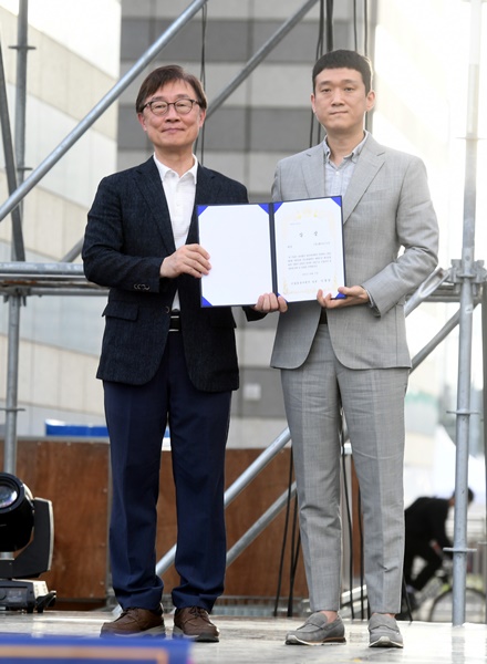 [청년의날] 박남도 엔디소프트 대표, 사회공헌 공로대상 수상