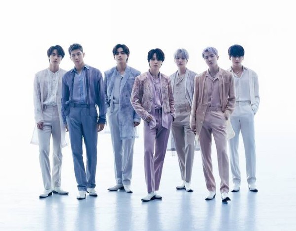 더캠프, 방탄소년단 권리 침해 인정…강제 폐쇄 조치