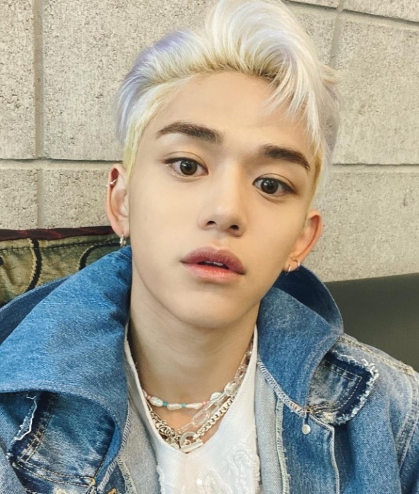 사생활 논란 루카스, 4월 솔로 데뷔…NCT 탈퇴 3년 만