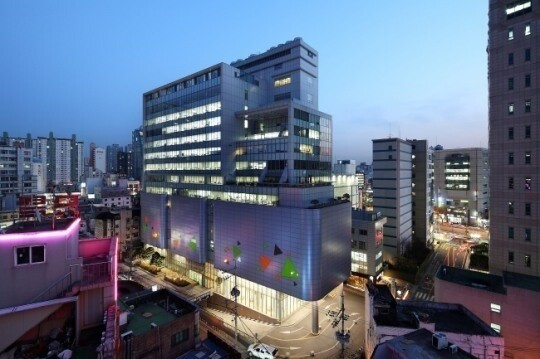 [특징주] 현대홈쇼핑, 현대지에프홀딩스 공개매수에 급등
