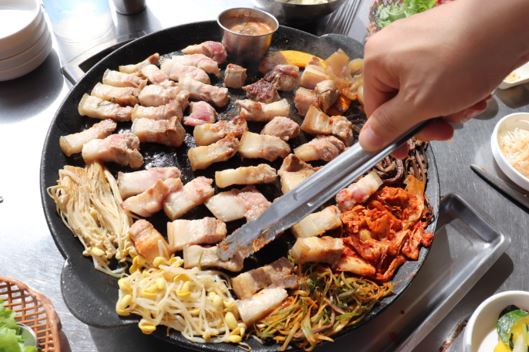 제주 컨벤션센터맛집 서귀포해안 바다뷰 중문솥뚜껑