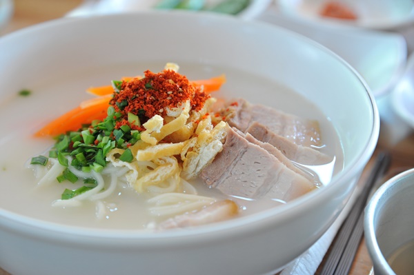 가을 제주 여행 즐기기는 애월 고기국수 맛집 식후경