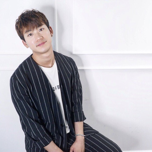 헤어디자이너 루이가 알려주는 2018 여름 맨즈 헤어 왁스 스타일링 방법