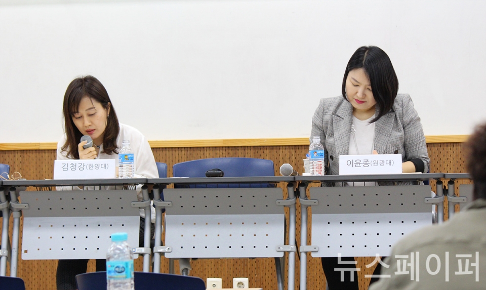 장르, 뉴 미디어를 만나다 : 대중서사학회가 들여다본 뉴미디어 시대와 대중서사