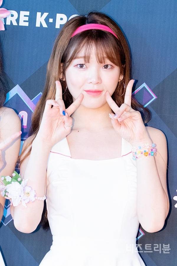 [포토] 오마이걸 승희, 귀여운 핑크 헤어밴드 (Mnet 엠카운트다운)