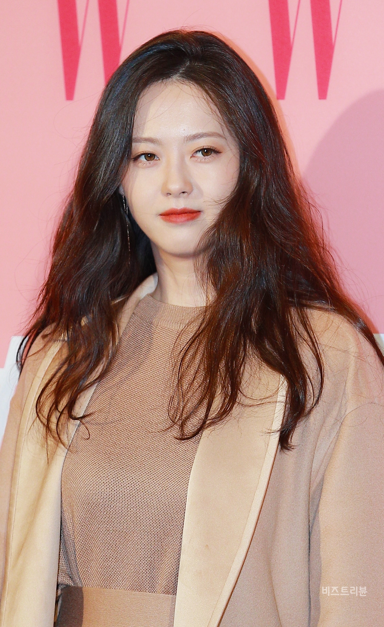 [포토] 고아라, 분위기있는 헤어스타일 (LOVE YOUR W)