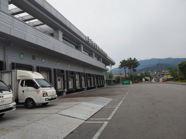 경기도 친환경농산물유통센터 운영자 선정, 2파전