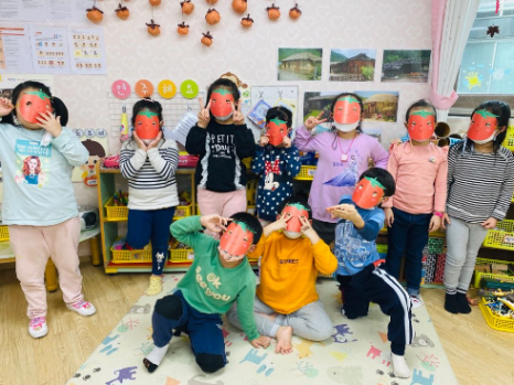 토마토와 놀며 친해져요