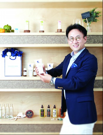 종합식품회사로 질주, (주)풀잎라인 정성택 대표