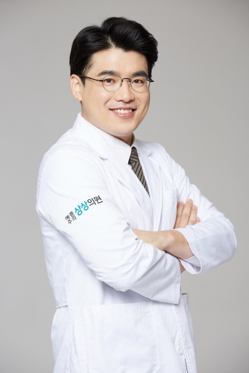 예쁨주의 상상의원, 신논현 808타워로 확장 이전