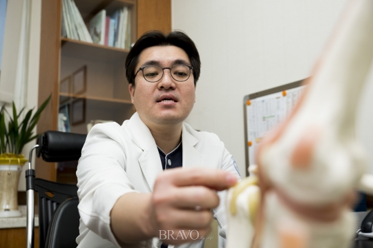 오십견, 평소 스트레칭만으로도 예방할 수 있어