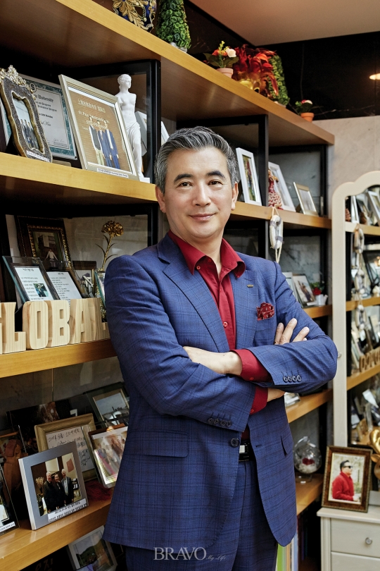 백년기업에 도전하는 김영철 바인그룹 회장