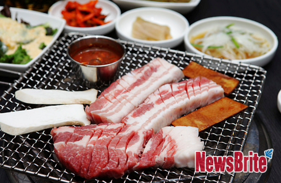 [강경성의 미트스토리] 건강에 좋은 무항생제 돼지고기 많이 드세요