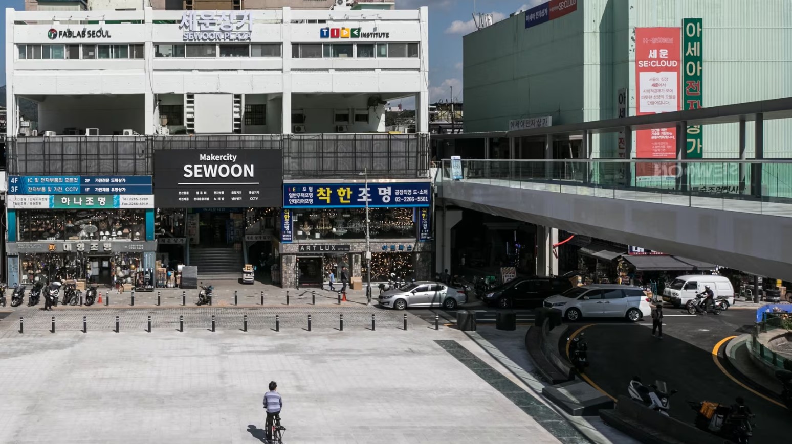 1100억 혈세 낭비한 박원순표 세운상가 공중보행로 결국 철거  | 세운상가 재개발사업 추진상황은
