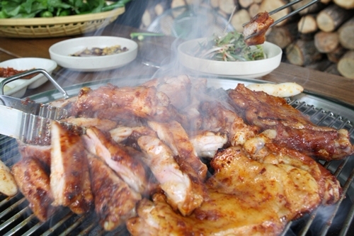 다가오는 추석 연휴, ‘춘천 닭갈비 맛집 투어’는 어떨까
