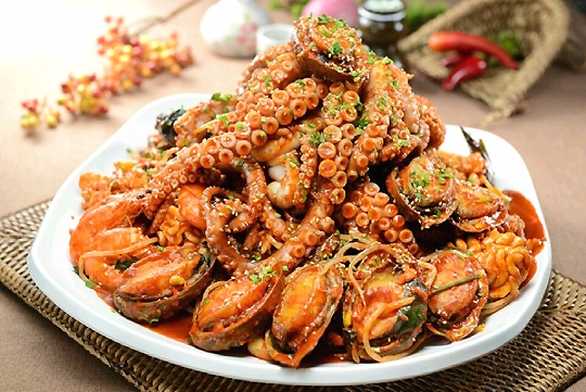 VJ특공대 출연한 오너쉐프, 마포 용강동 맛집 해물 ‘찜마을’ 오픈