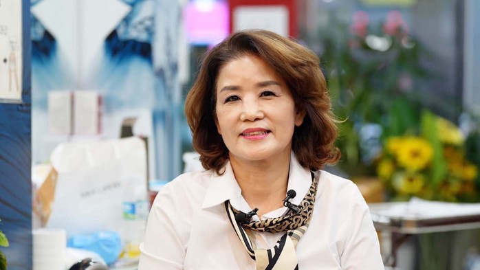 [소금꽃 당신, 땀으로 꽃을 피우는 사람들]  옥동의 영원한 미스 조  헤어 디자이너 조윤겸 씨