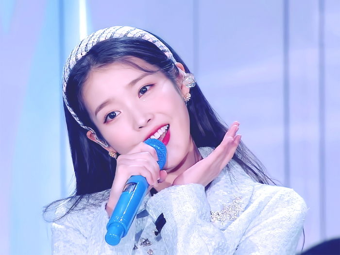 헤메코 다 완벽해 팬들 심장 터트린 어제자 아이유 블루밍 무대 (영상)