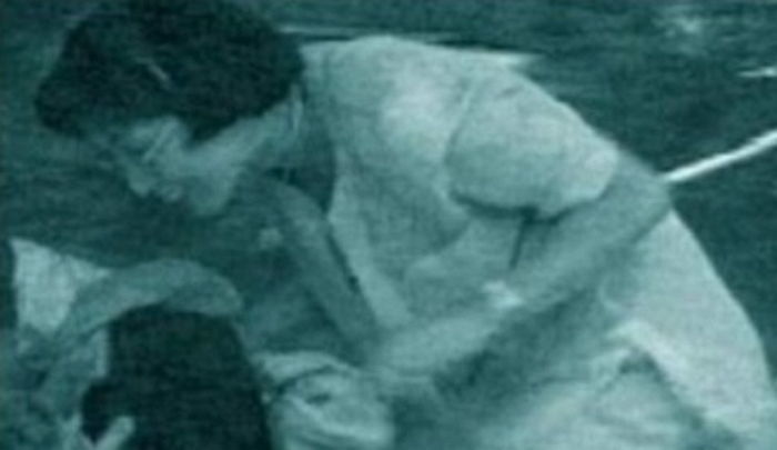 삼풍백화점 붕괴 사고 현장서 보석+옷 훔쳐가며 행복한 미소지었던 여성