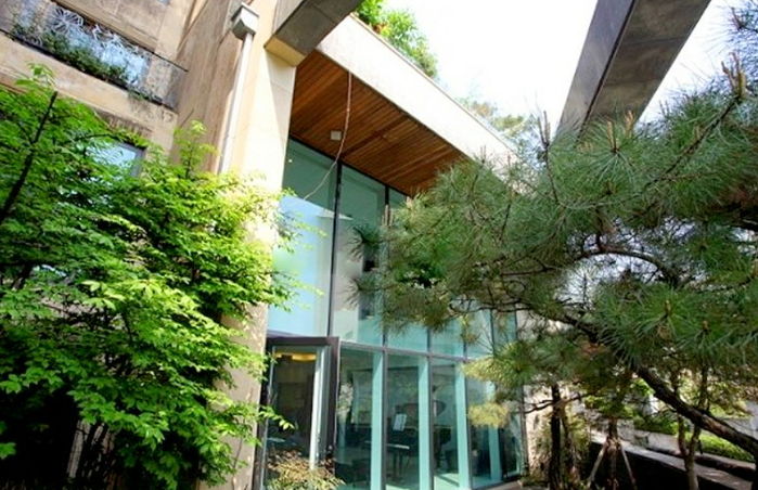 SNS서 재조명된 블랙핑크 제니 집 한남동 펜트하우스 클라스