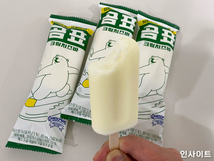 밀가루(?) 대신 달콤꾸덕한 크림치즈 맛 나는 곰표 신상 크림치즈바