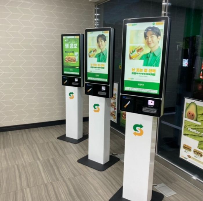 주문 난이도 헬이라는 써브웨이에 드디어 키오스크 도입됐다