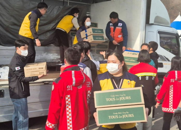뚜레쥬르 빵·음료 1만6천개, 경남·경북 산불 피해지역에 지원