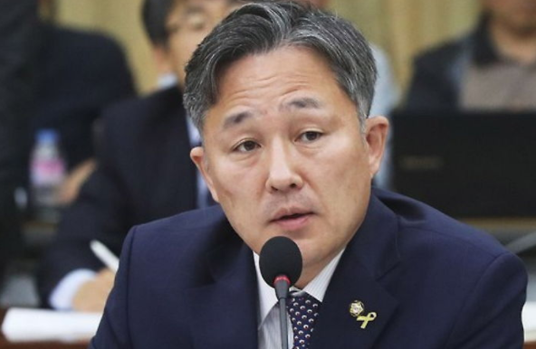 잇따른 청소년 흉악범죄에 소년법 개정 움직임