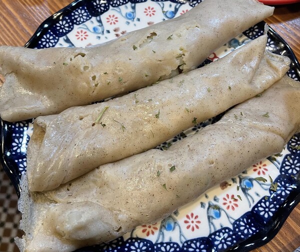 [조승연 PD의 맛썰] 단짠의 조화, 제주 옥돔과 빙떡