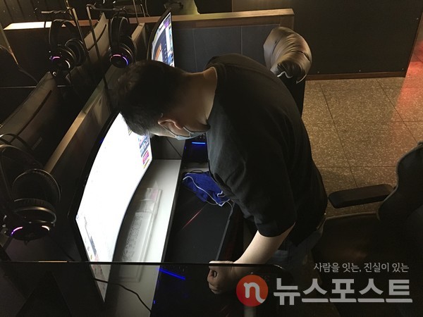 [팬데믹 줌인] PC카페 고정비만 1500만원...아파트 팔았죠