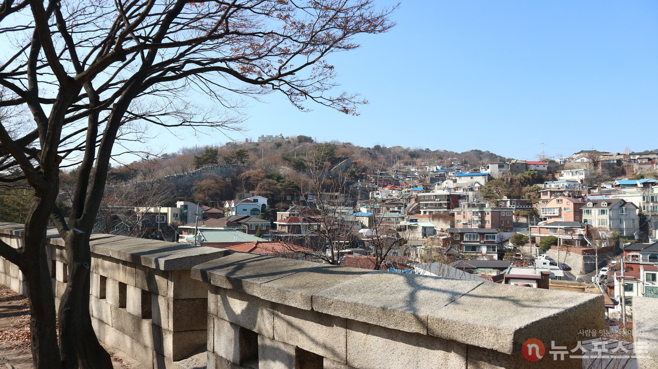 [종로의 마을버스] ② 명륜동과 혜화동 주택가를 가로질러 대학로까지