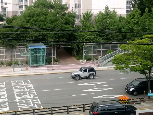 안양시, 석수동 관악역 앞 지하보도 리모델링 완료