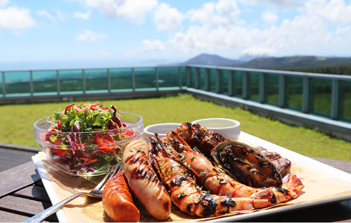 위 호텔, 여름 특별 BBQ 프로모션