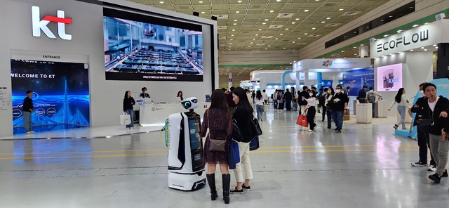 [현장] 국내 IT를 접목한 첨단정보통신기술 한 눈에...총성 없는 전쟁