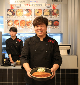 분식발전소 한남대점 김학주 대표 적은 인원으로 손쉬운 운영이 장점