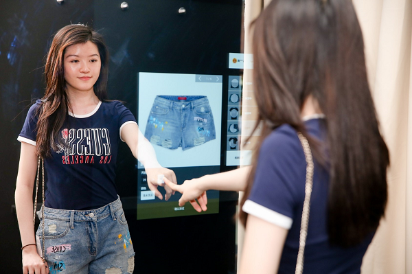 알리바바 패션업계 디지털화에 앞장서다