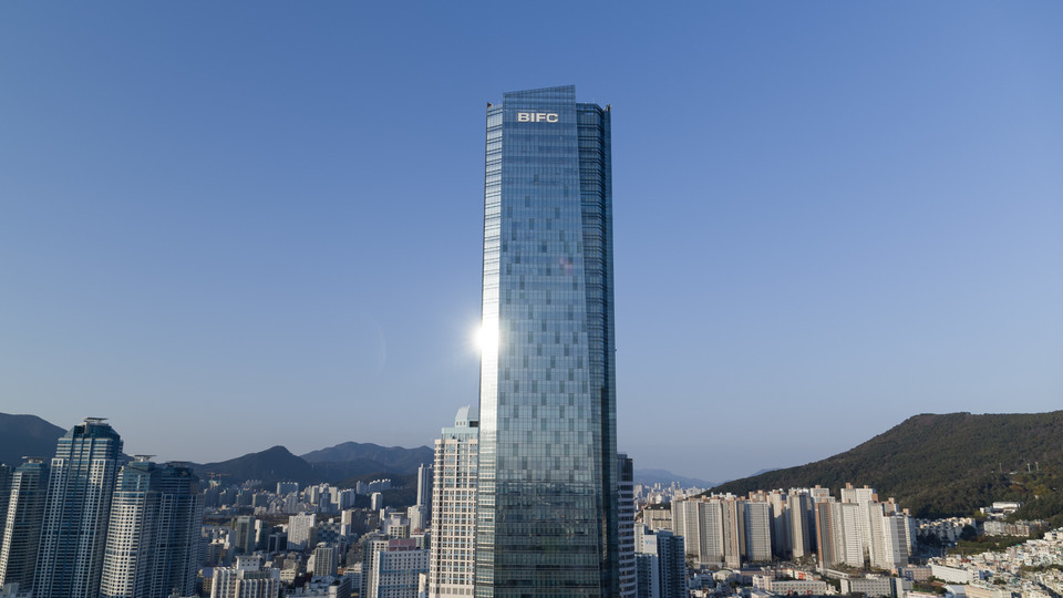 노사의 단단한 힘으로 좋은 일터 만들기, 델리에프에스‧신흥글로벌‧한국자산관리공사