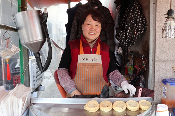 영동 풀빵 아줌마 `19년째 선행