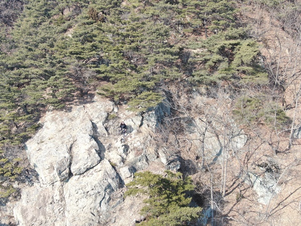 금산소방서 진악산에서 소방드론 활용 인명구조