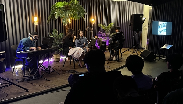 ㈜문화충동·청년꿈제작소 `룸 콘서트