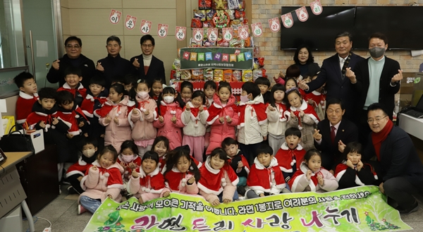 율량사천동사회보장협 라면트리 행사