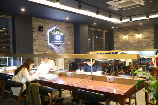프리미엄 작심독서실, 부산만덕점 진출