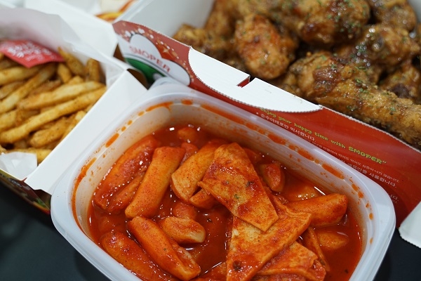 스모프치킨, 치킨창업 시장에서 전통 브랜드의 파워 과시해
