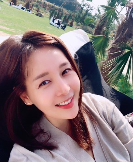 김윤정, 궁금증 폭발 첫 방송 모습 보니...