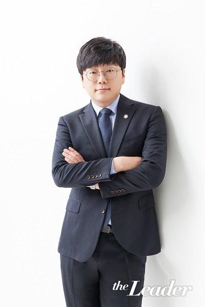 성범죄 연루 시 현명한 대처방안은? 유앤리법률사무소, 형사전문변호사의 현실적 조언