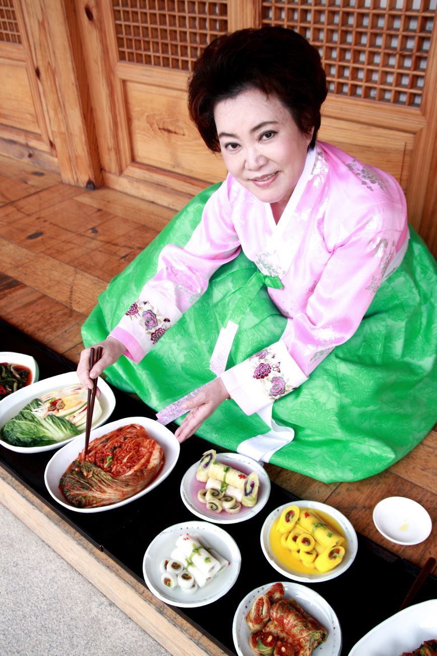 한성김치, 식품명장 솜씨로 ‘빅히트’ 예감..공영홈쇼핑서 ‘새봄, 새김치’ 특별전